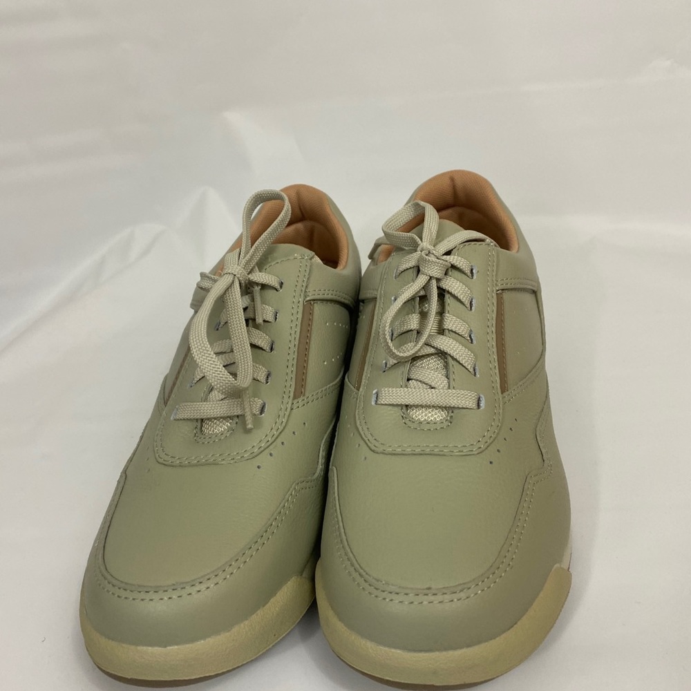 Rockport prowalker mens size 8 green
